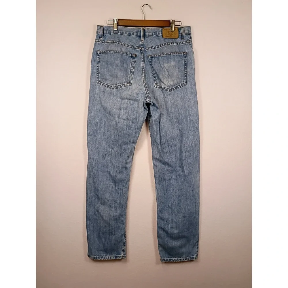 Vintage Aesthetic Eddie Bauer Mens 33x29 Blue Light Wash Classic Fit Jeans